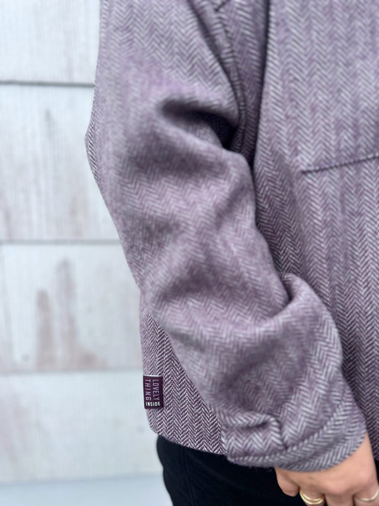 Detailaufnahme - Nähbeispiel von unserem German Tweed Dornröschen als Jacke Jens von Sewingmachina