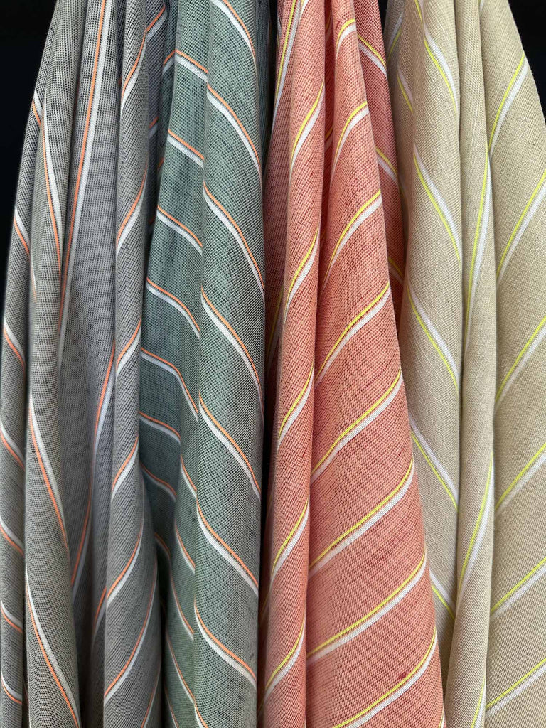 Unsere Leinenmix-Kollektion mit dezentem Neonstreifen