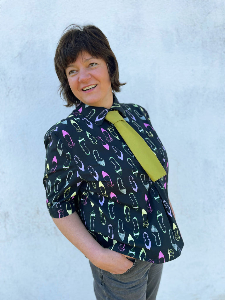 Nähbeispiel von unserem Popeline Summer Heels als Bluse Scout von Merchant&Mills