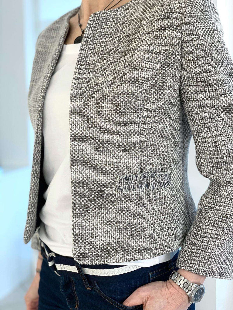 Zeitloser Blazer aus unserem Chanel "Karl"